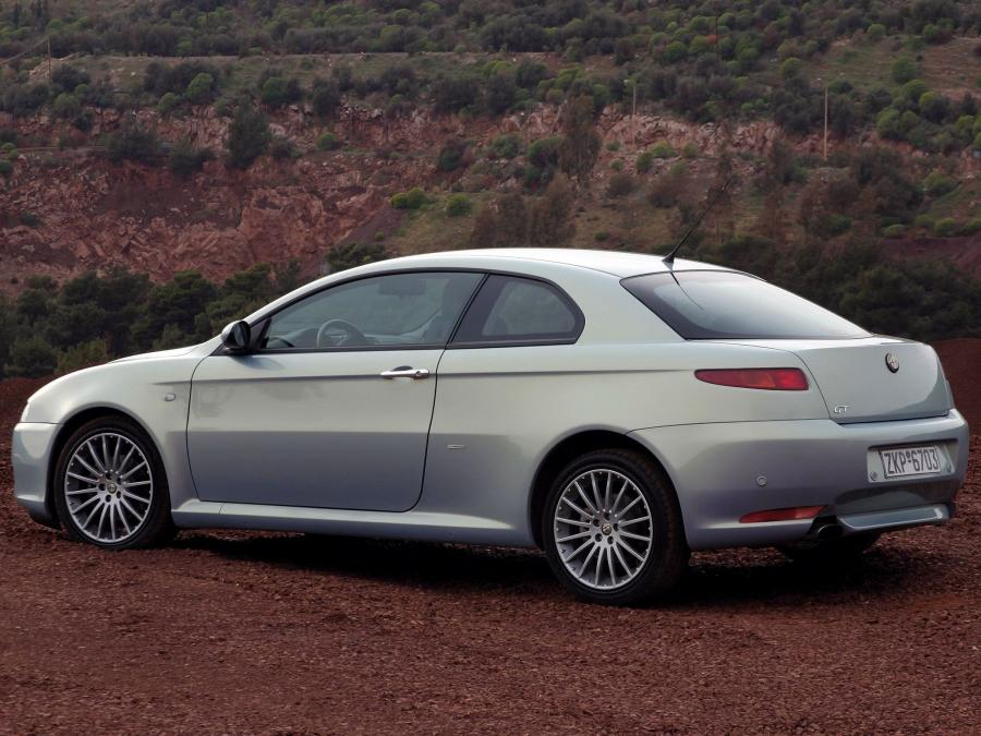  Alfa Romeo GT (937C) 2003 года  (WW) (фото 48 из 53)